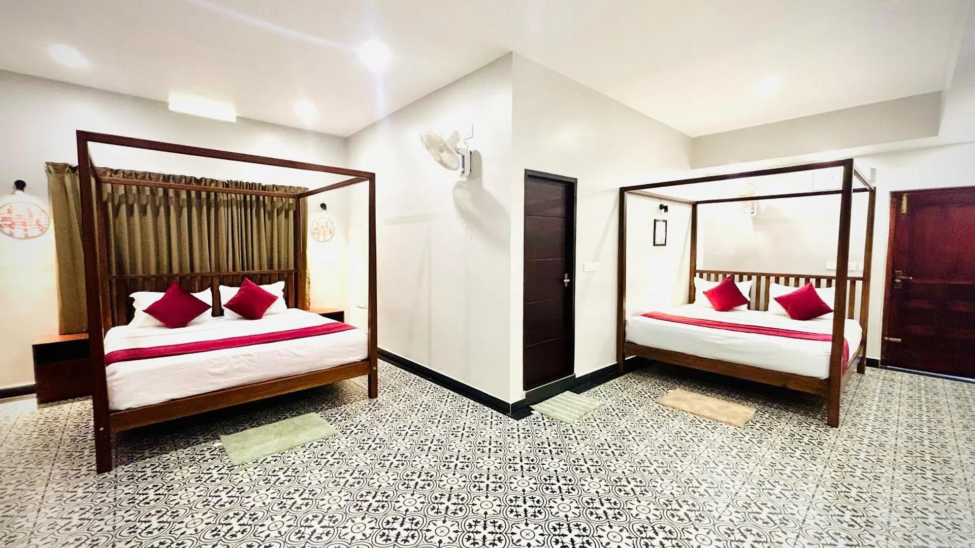 Icon Riverside Resort Kalpatta Indie